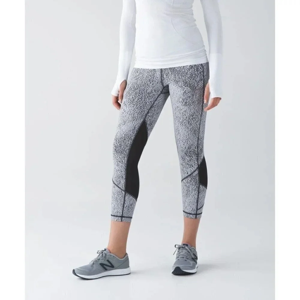 Lululemon Pace Rival Crop Luxtreme Leggings